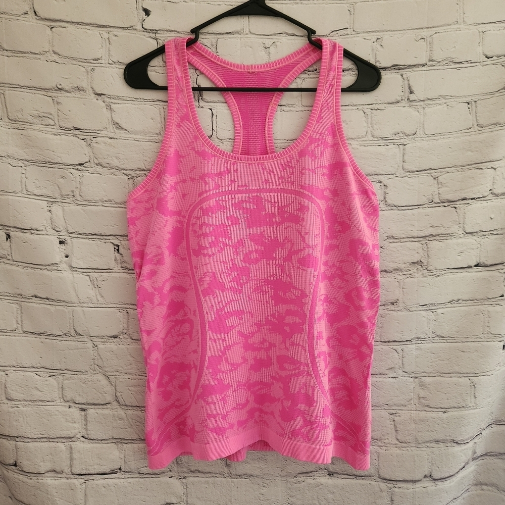 Lululemon Swiftly Tech Tank